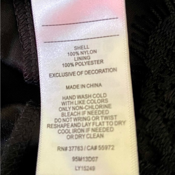 Laundry By Shelli Segal Lace Crochet Dress Size 4 Black Lined - Picture 5 of 5